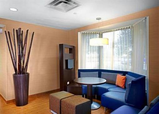фото отеля Courtyard by Marriott Chesapeake Greenbrier