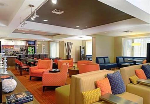 фото отеля Courtyard by Marriott Chesapeake Greenbrier