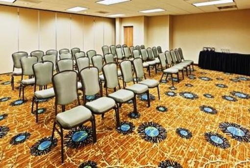 фото отеля Holiday Inn Bedford DFW Airport West