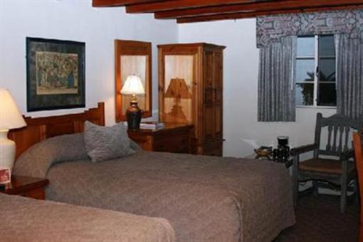 фото отеля El Rey Inn