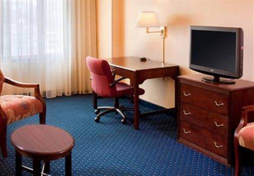фото отеля Courtyard by Marriott Cincinnati Covington