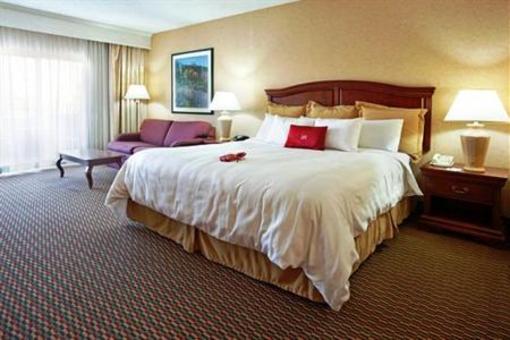 фото отеля Crowne Plaza San Marcos Golf Resort