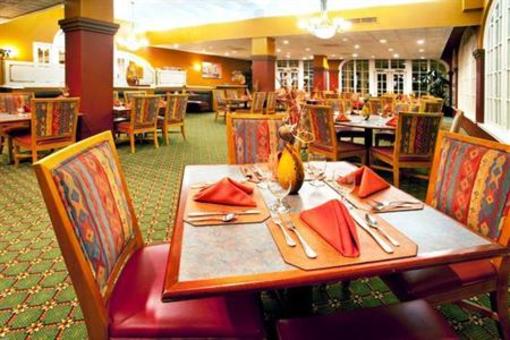фото отеля Crowne Plaza San Marcos Golf Resort