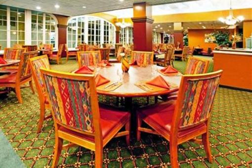фото отеля Crowne Plaza San Marcos Golf Resort