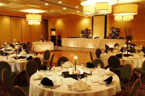 фото отеля Crowne Plaza San Marcos Golf Resort