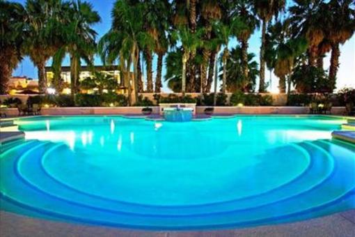 фото отеля Crowne Plaza San Marcos Golf Resort