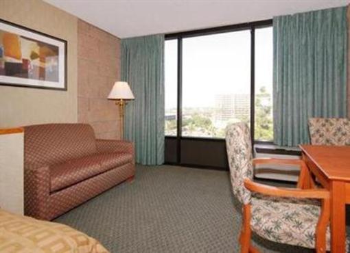 фото отеля Quality Inn & Suites - Anaheim Resort
