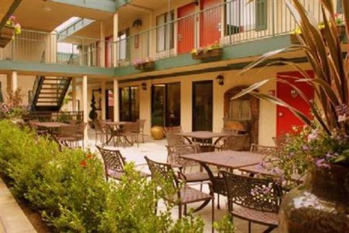 фото отеля Quality Inn & Suites - Anaheim Resort