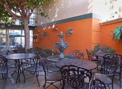 фото отеля Quality Inn & Suites - Anaheim Resort