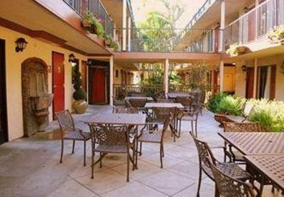 фото отеля Quality Inn & Suites - Anaheim Resort