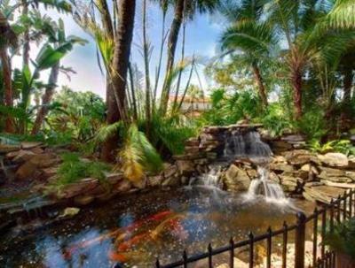 фото отеля Tahitian Inn Hotel Cafe & Spa