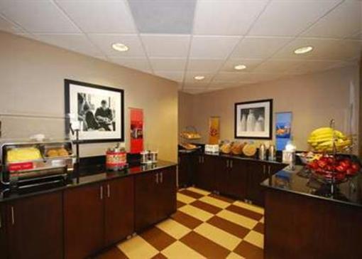 фото отеля Hampton Inn Ft. Myers - Airport I-75