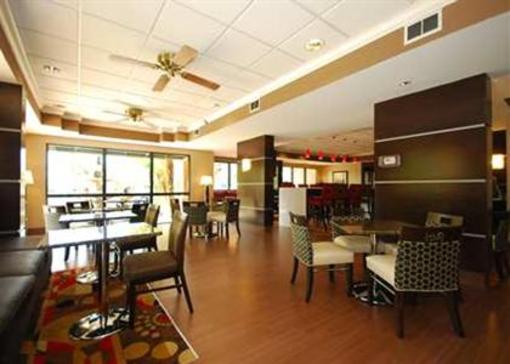 фото отеля Hampton Inn Ft. Myers - Airport I-75