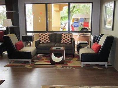 фото отеля Hampton Inn Ft. Myers - Airport I-75