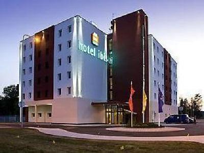 фото отеля Hotel Ibis Plzen