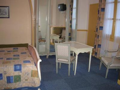 фото отеля Hotel De L'europe Tours