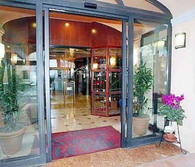 фото отеля Hotel le Ville