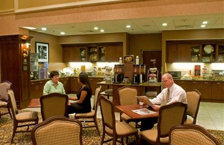 фото отеля Hampton Inn Raynham-Taunton