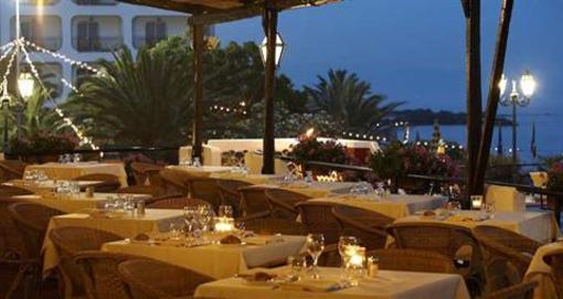 фото отеля Hilton Giardini Naxos