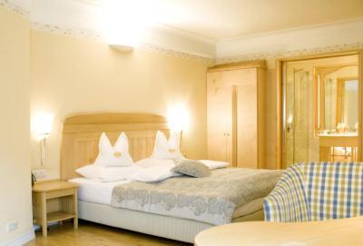 фото отеля Hotel Gutsgasthof Stangl Anzing