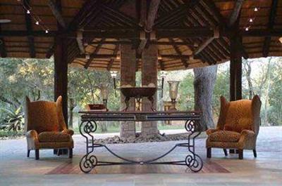 фото отеля Shumbalala Game Lodge Hoedspruit