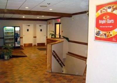 фото отеля Econo Lodge Inn & Suites