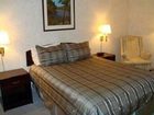 фото отеля Econo Lodge Inn & Suites