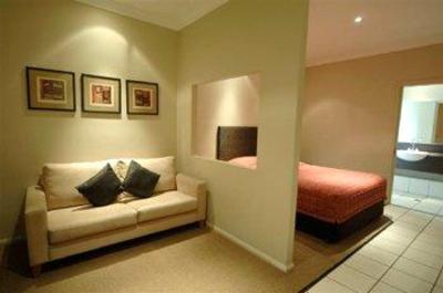 фото отеля BEST WESTERN Bungil Creek Motel