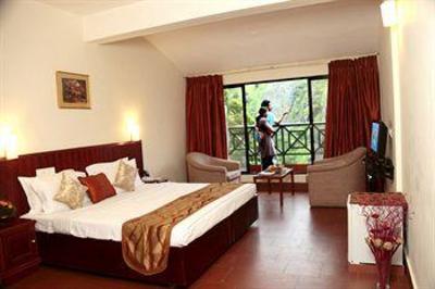 фото отеля Abad Copper Castle Hill Valley Resort