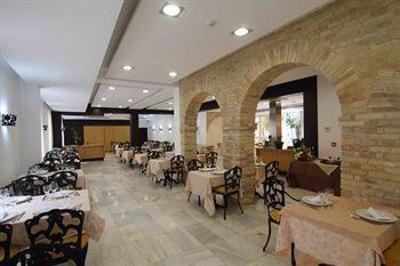 фото отеля San Gil Hotel
