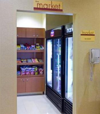 фото отеля SpringHill Suites North Shore