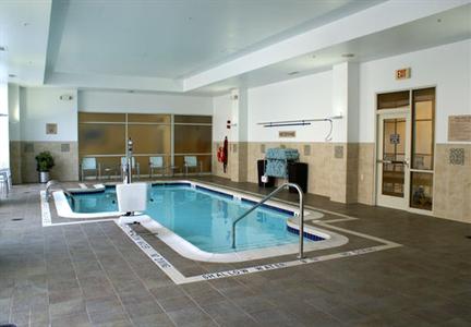 фото отеля SpringHill Suites North Shore