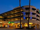 фото отеля Holiday Inn Express Hotel & Suites Pasadena-Colorado Blvd.