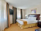 фото отеля Holiday Inn Express Hotel & Suites Pasadena-Colorado Blvd.