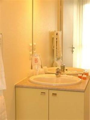 фото отеля Sejours & Affaires Villa Camilla Rennes