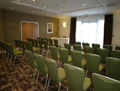 фото отеля Ramada Plaza Wrexham