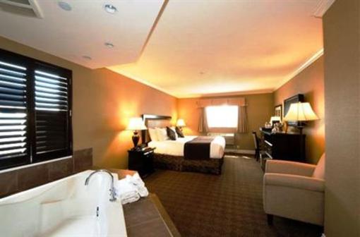 фото отеля Ramada Inn Langley/Surrey