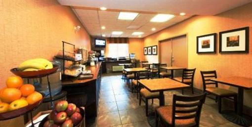 фото отеля Ramada Inn Langley/Surrey