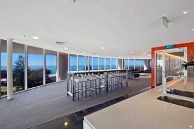 фото отеля Air On Broadbeach Apartments Gold Coast