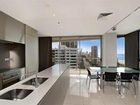 фото отеля Air On Broadbeach Apartments Gold Coast