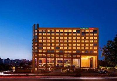 фото отеля Courtyard Hotel Ahmedabad