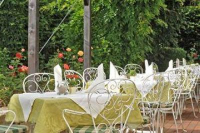 фото отеля Hotel Am Schlosspark Gotha