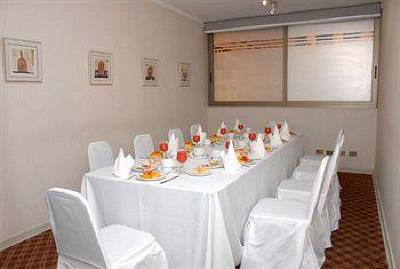 фото отеля Plaza El Bosque Suites