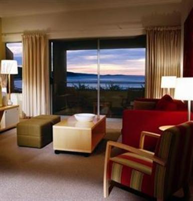фото отеля Cumberland Lorne Resort