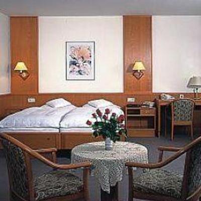 фото отеля Hotel & Gasthof Zur Post Pirna