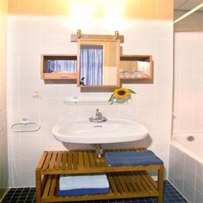 фото отеля BEST WESTERN Hotel Petit