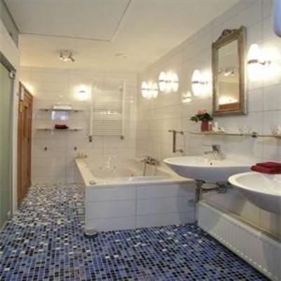 фото отеля BEST WESTERN Hotel Petit