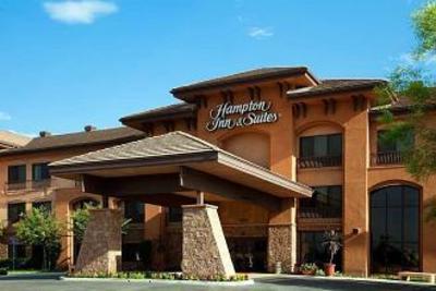 фото отеля Hampton Inn & Suites Temecula
