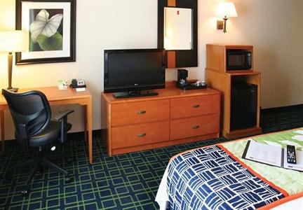 фото отеля Fairfield Inn & Suites Charleston North / Elms Center