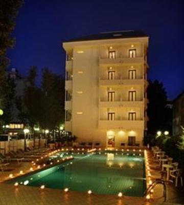 фото отеля Ines Hotel